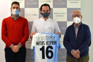Clínica Baltar como patrocinador del SD Compostela